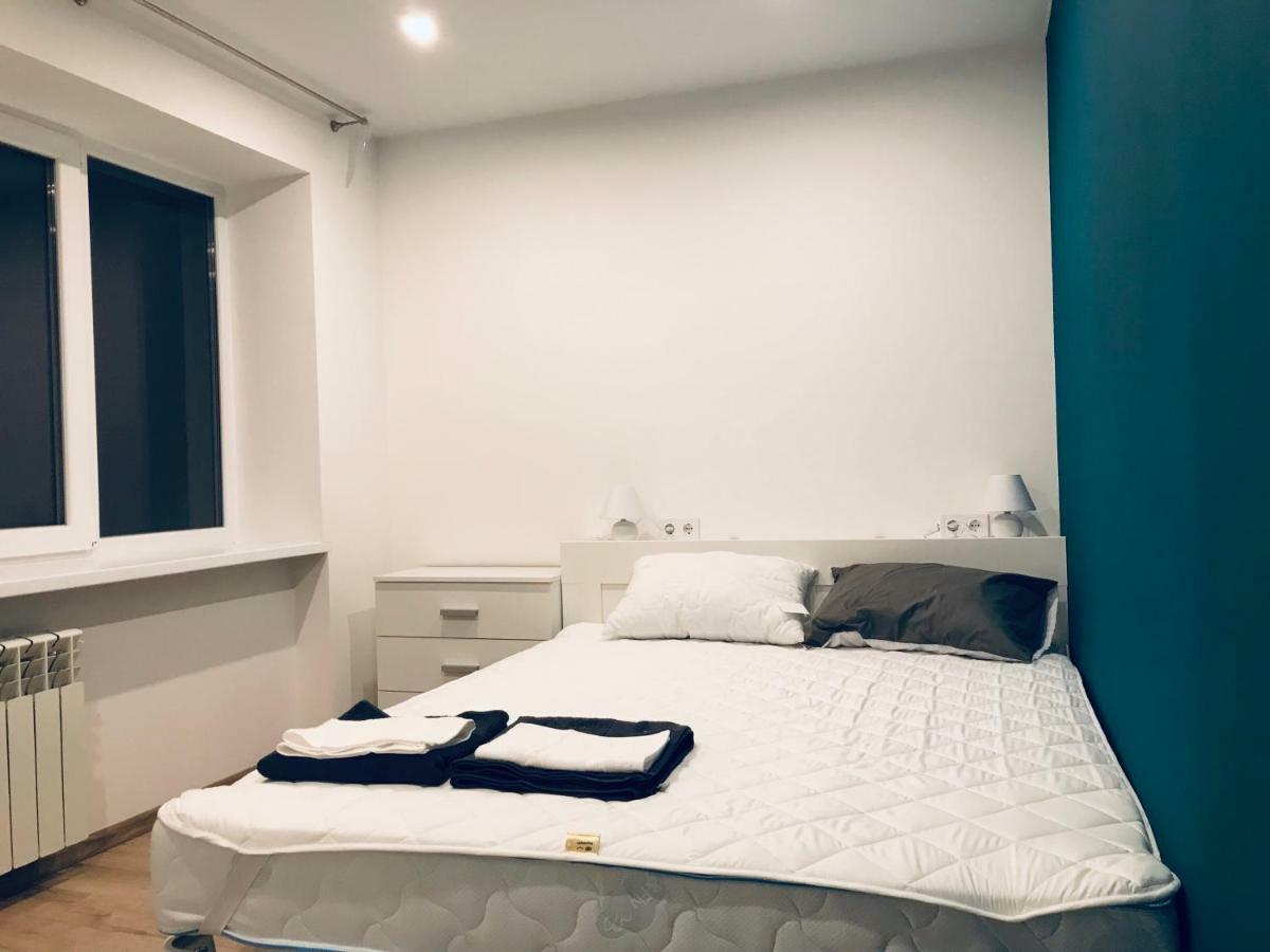 Tf Apartment Двокімнатні Апартаменти В Центрі Міста โปลตาวา ภายนอก รูปภาพ