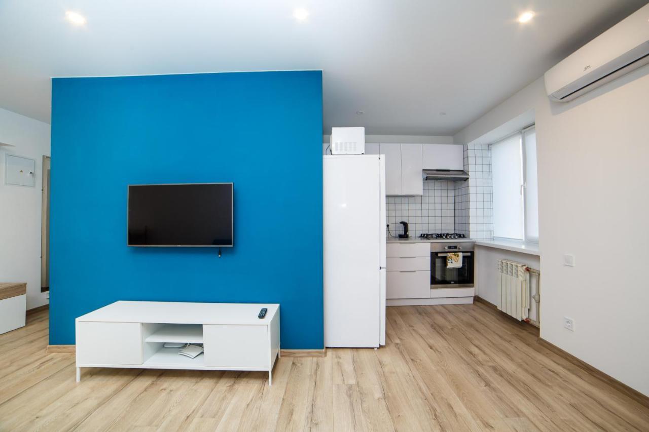 Tf Apartment Двокімнатні Апартаменти В Центрі Міста โปลตาวา ภายนอก รูปภาพ
